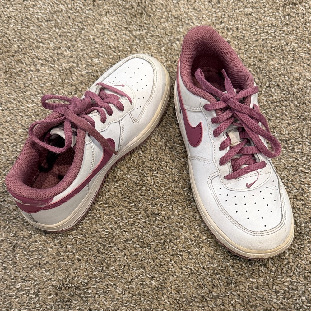 Nike Kids Sneakers White and Pink